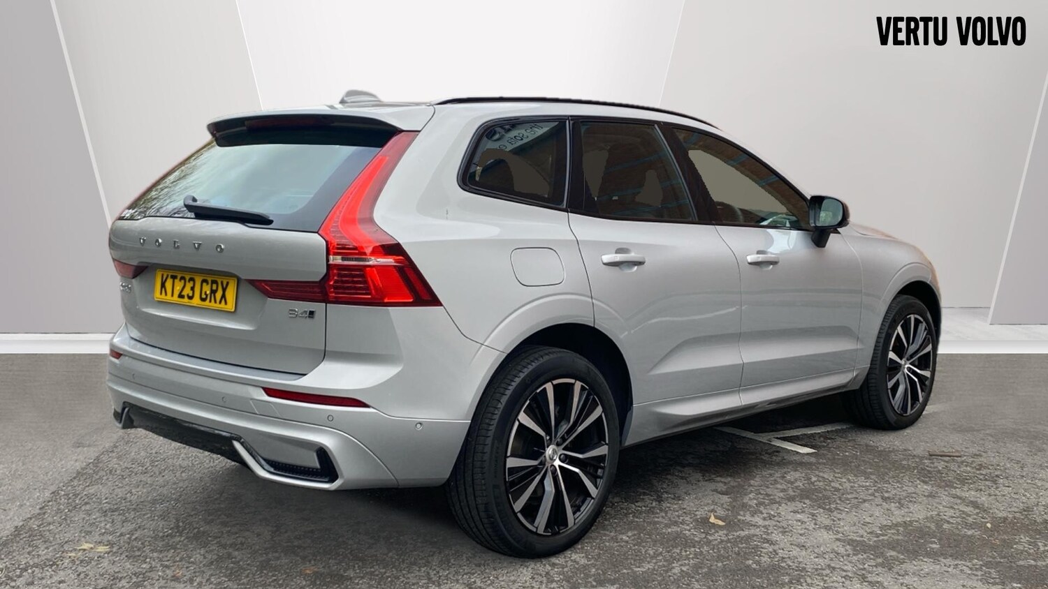 Used Volvo XC60 2023 for sale - 76653255: Photo 7