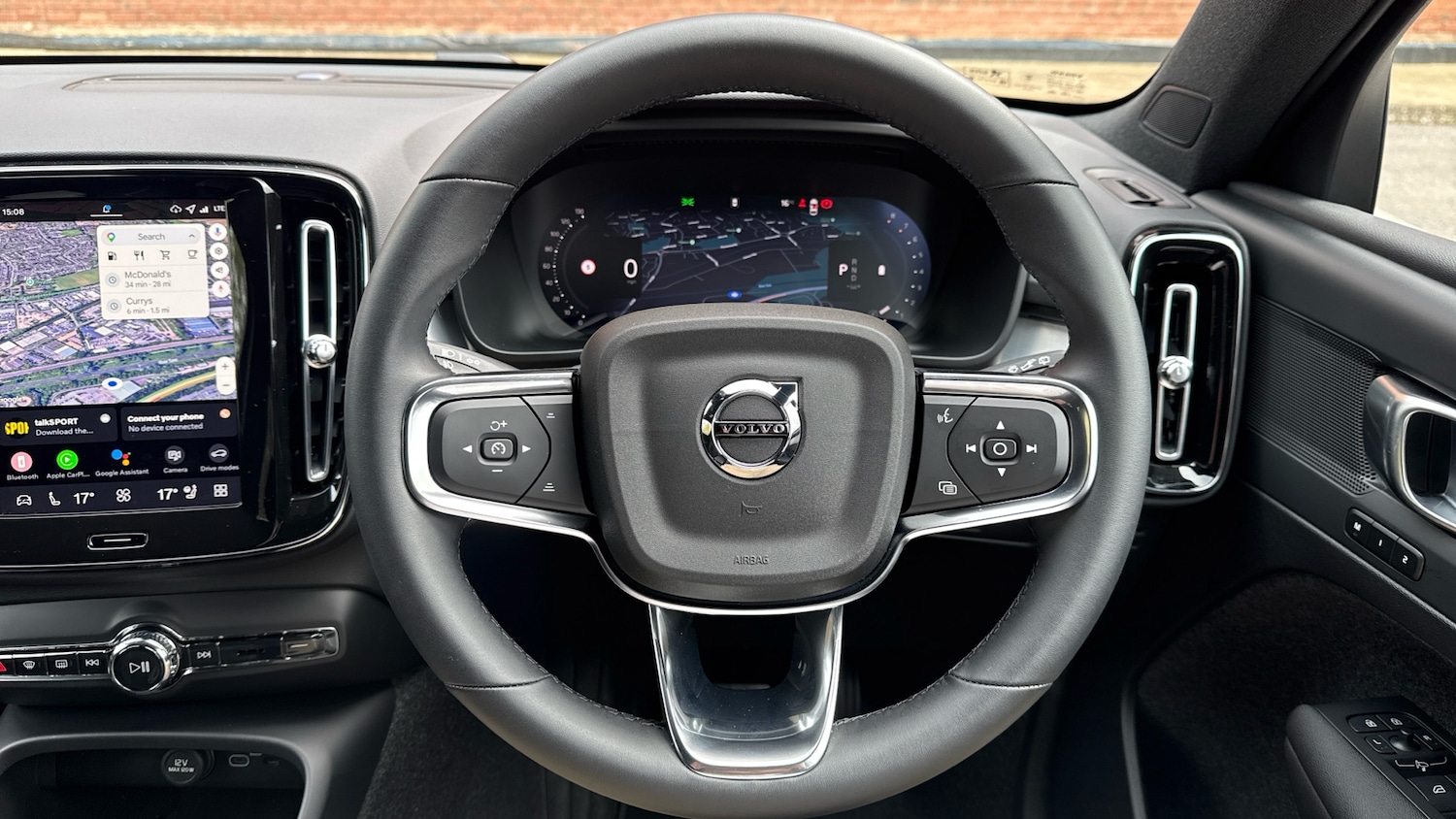 Used Volvo XC40 2026 for sale - 78149798: Photo 10