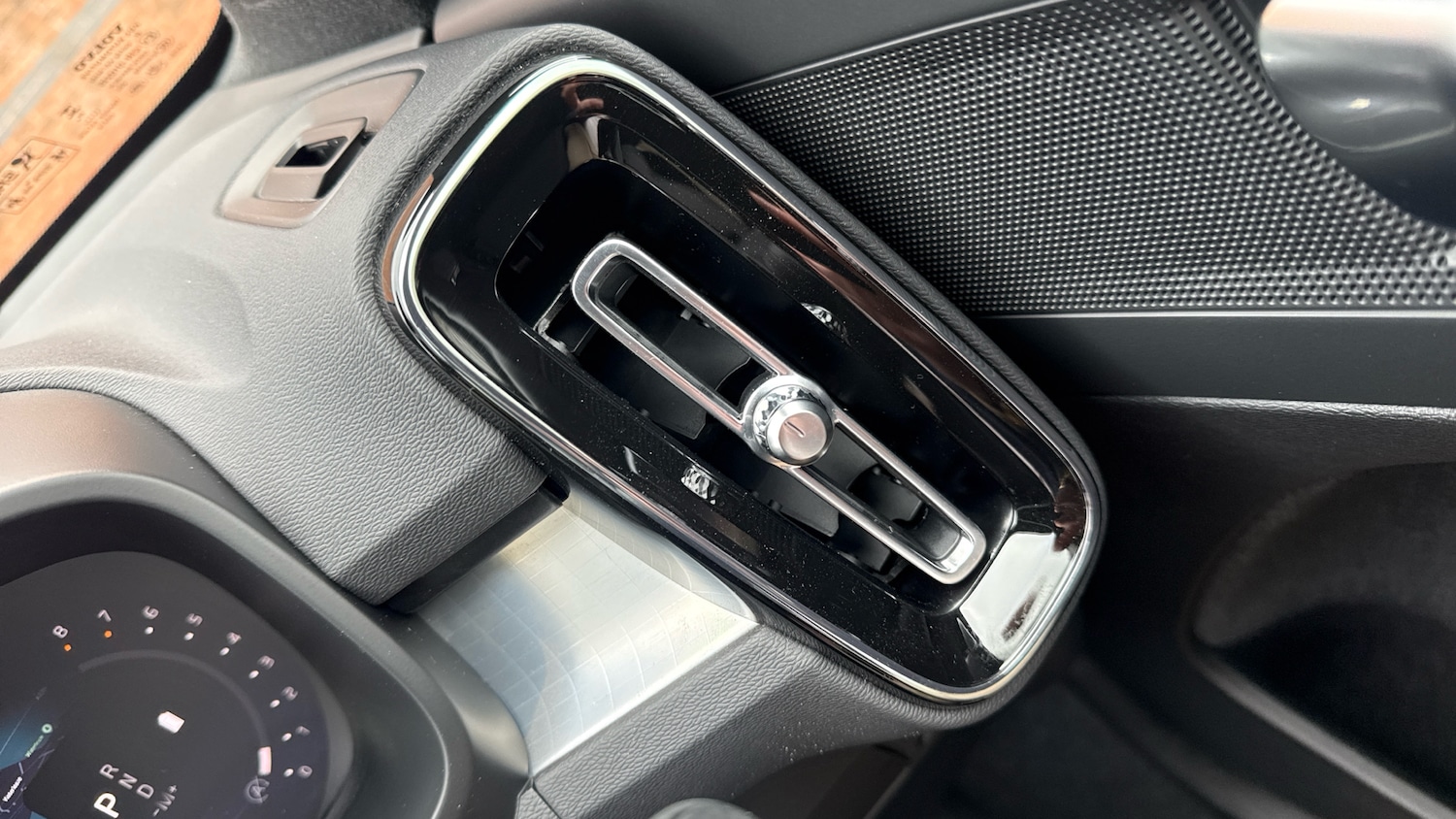 Used Volvo XC40 2026 for sale - 78149798: Photo 29