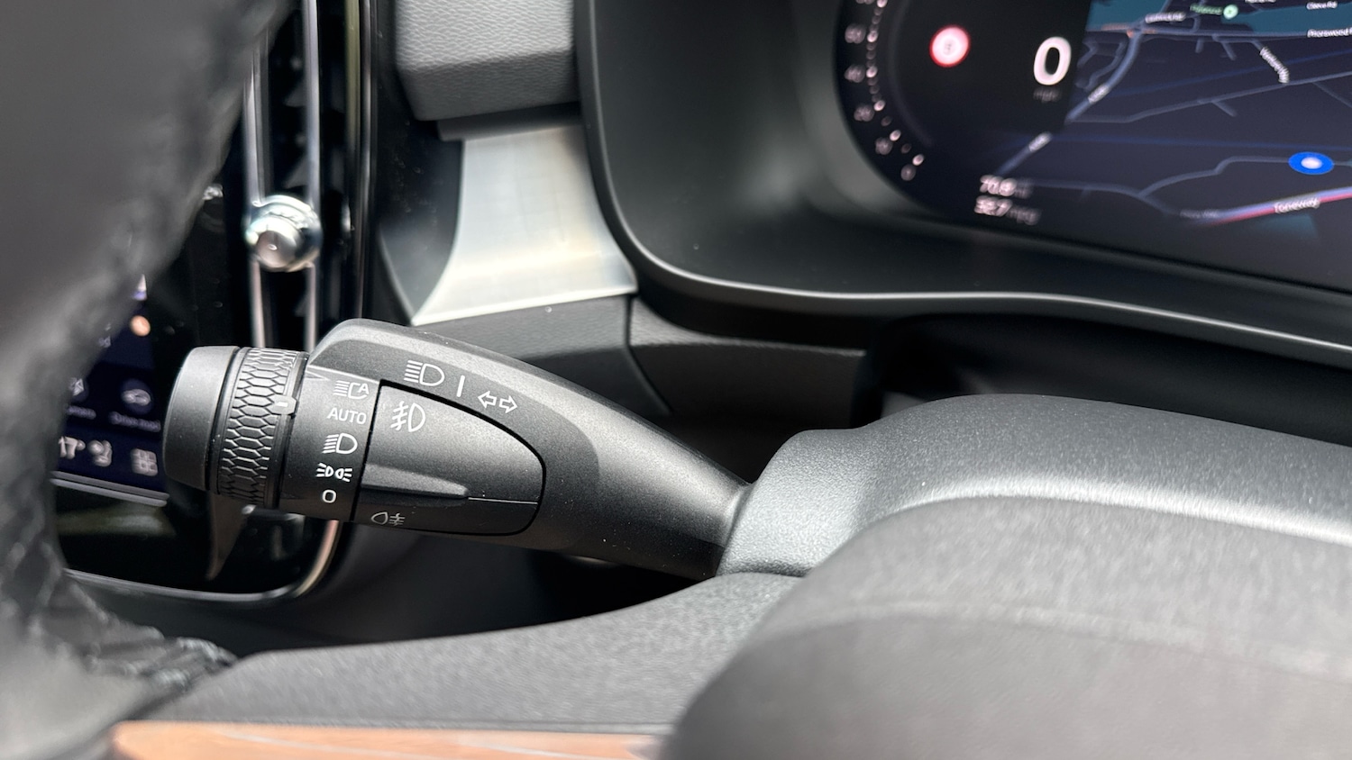 Used Volvo XC40 2026 for sale - 78149798: Photo 32