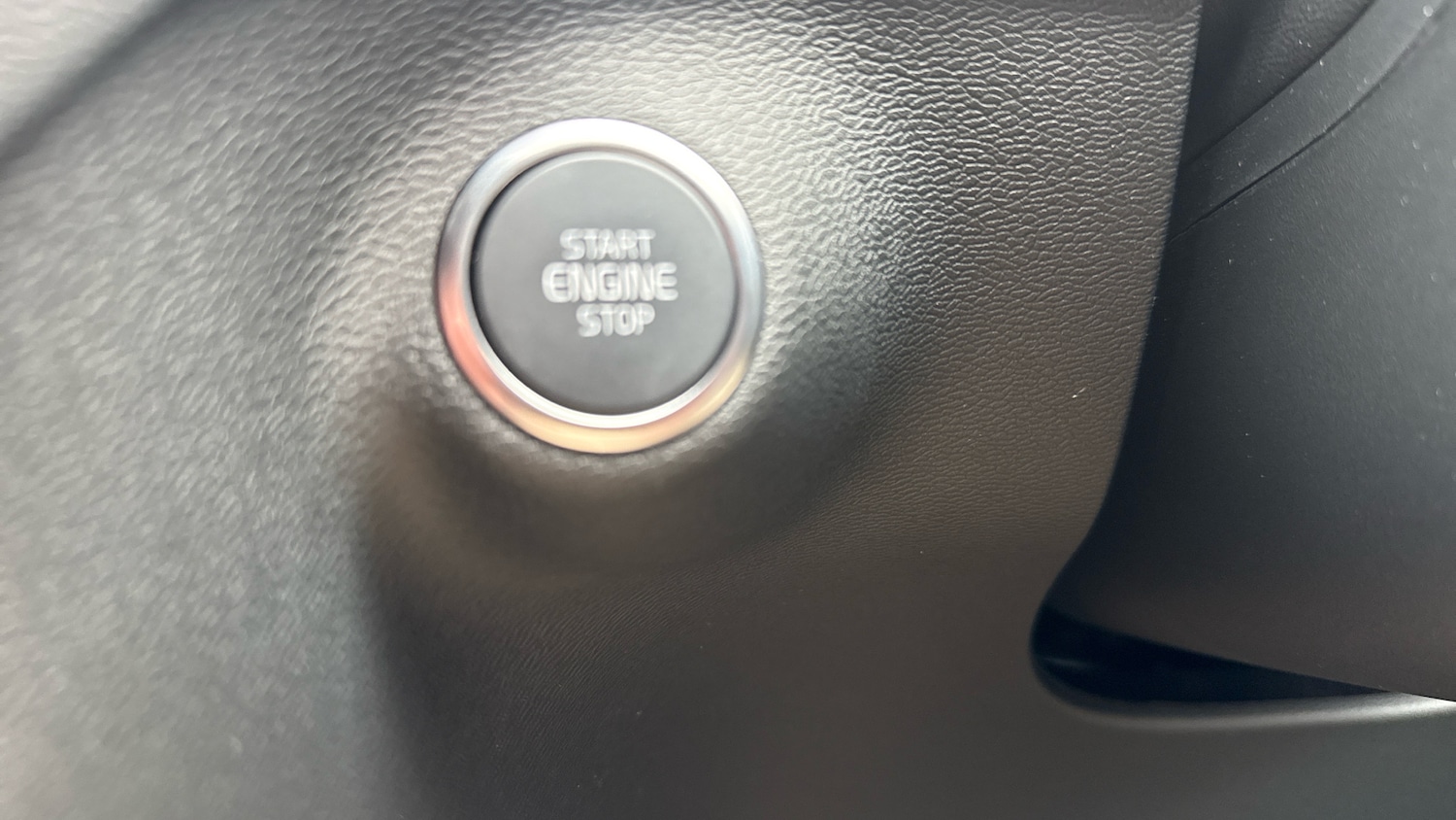 Used Volvo XC40 2026 for sale - 78149798: Photo 36