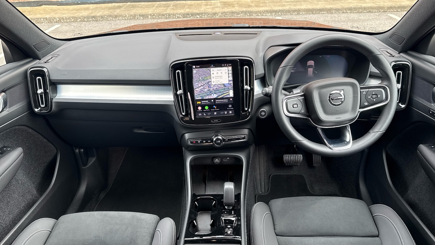 Used Volvo XC40 2026 for sale - 78149798: Photo 5