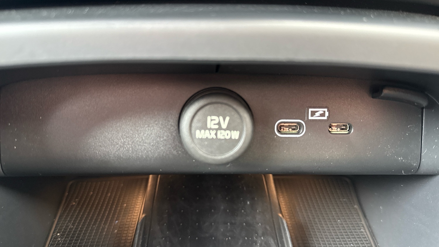 Used Volvo XC40 2026 for sale - 78149798: Photo 50