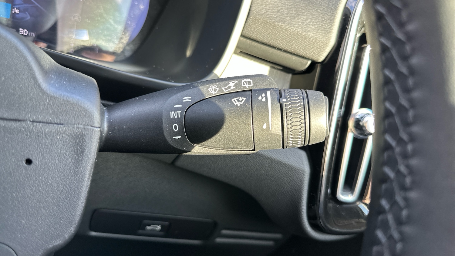 Used Volvo XC40 2025 for sale - 77803557: Photo 22