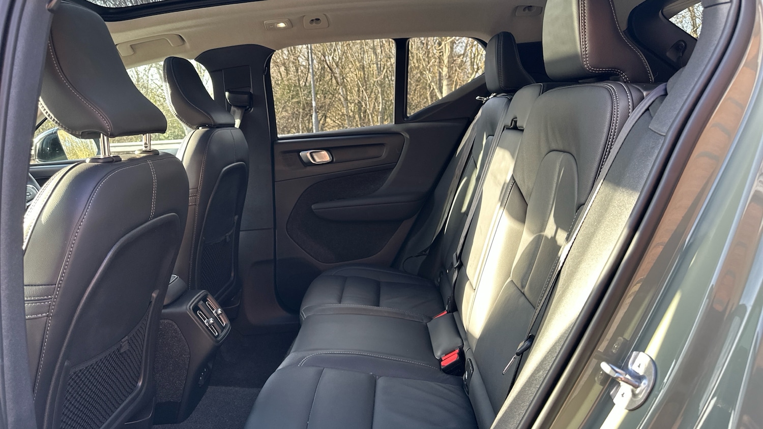 Used Volvo XC40 2025 for sale - 77803557: Photo 32