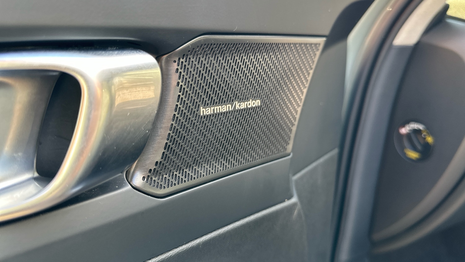 Used Volvo XC40 2025 for sale - 77803557: Photo 39