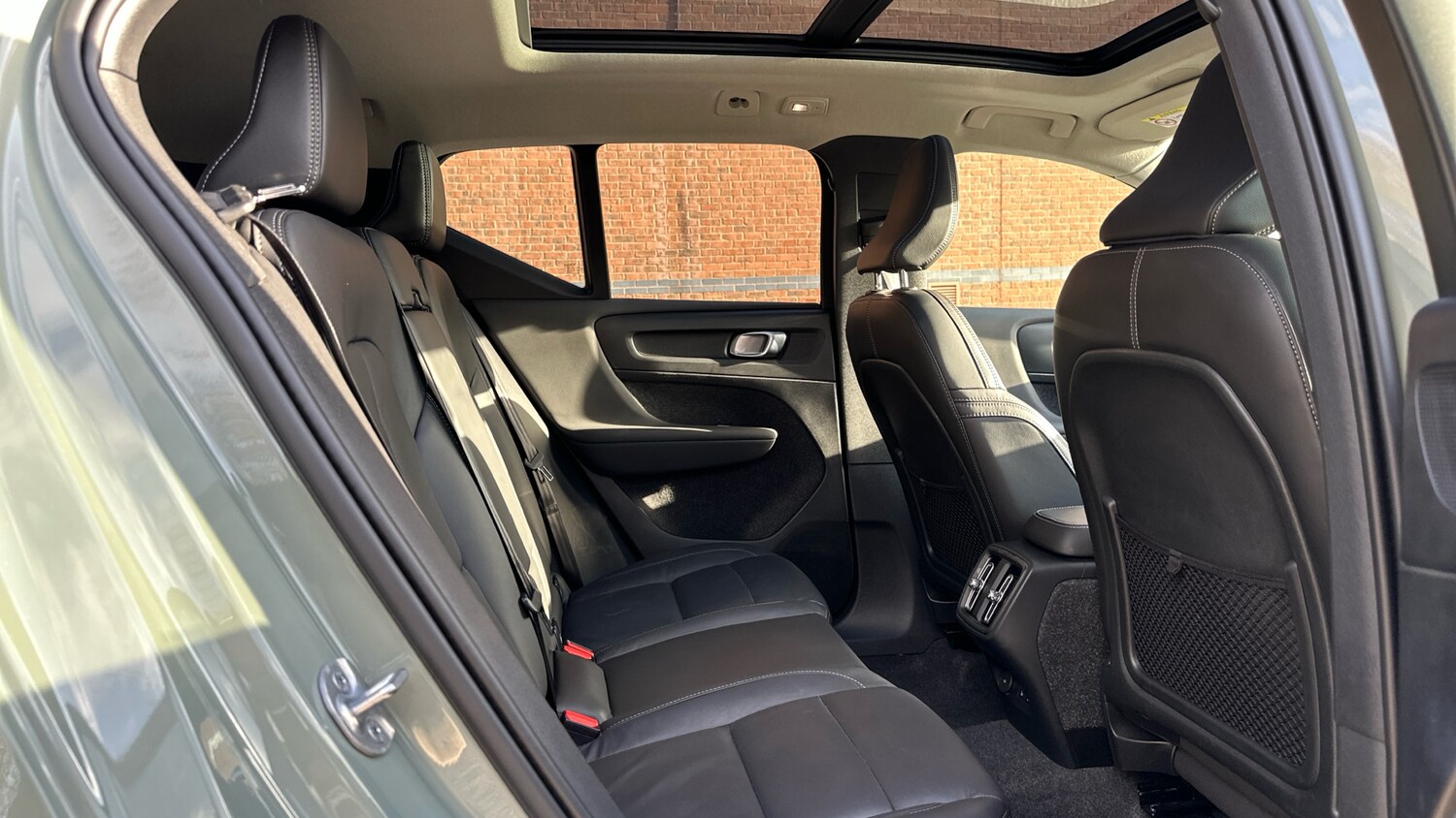 Used Volvo XC40 2025 for sale - 77803557: Photo 6