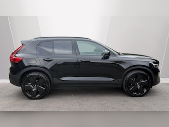 Used Volvo XC40 2025 for sale - 79004157: Photo