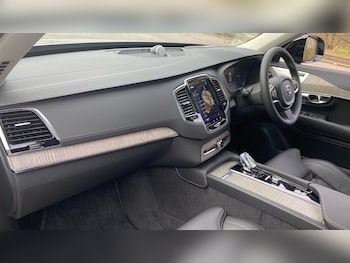 Used Volvo XC90 2023 for sale - 75568507: Photo