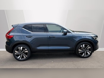Used Volvo XC40 2025 for sale - 79287107: Photo