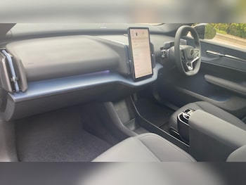 Used Volvo EX30 2025 for sale - 76653222: Photo