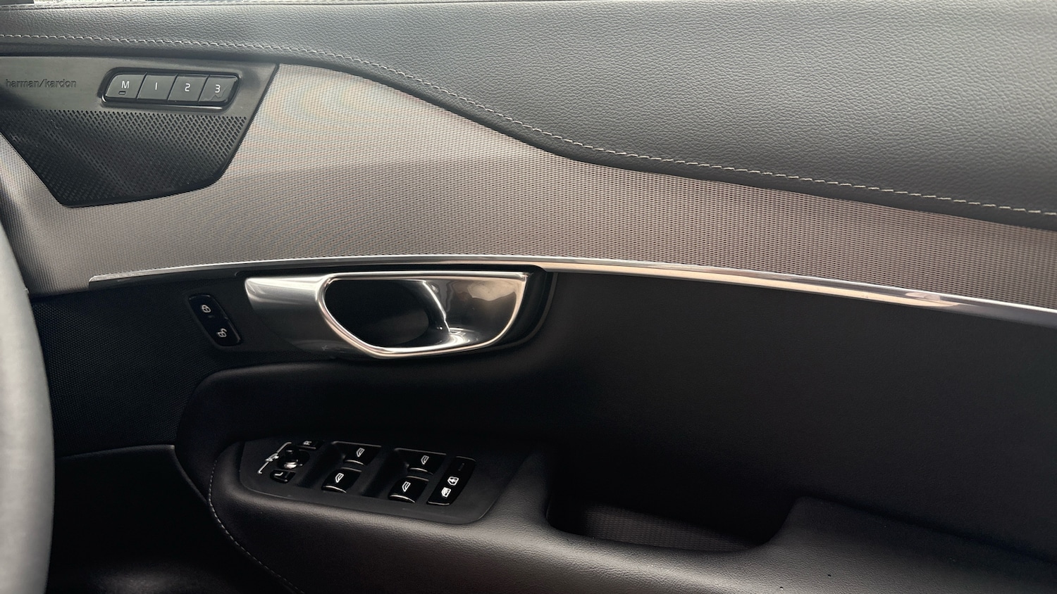 Used Volvo XC90 2023 for sale - 77517434: Photo 28