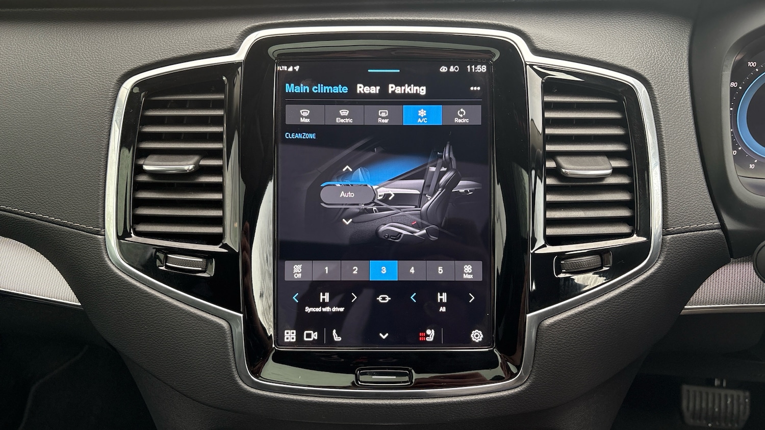 Used Volvo XC90 2023 for sale - 77517434: Photo 42