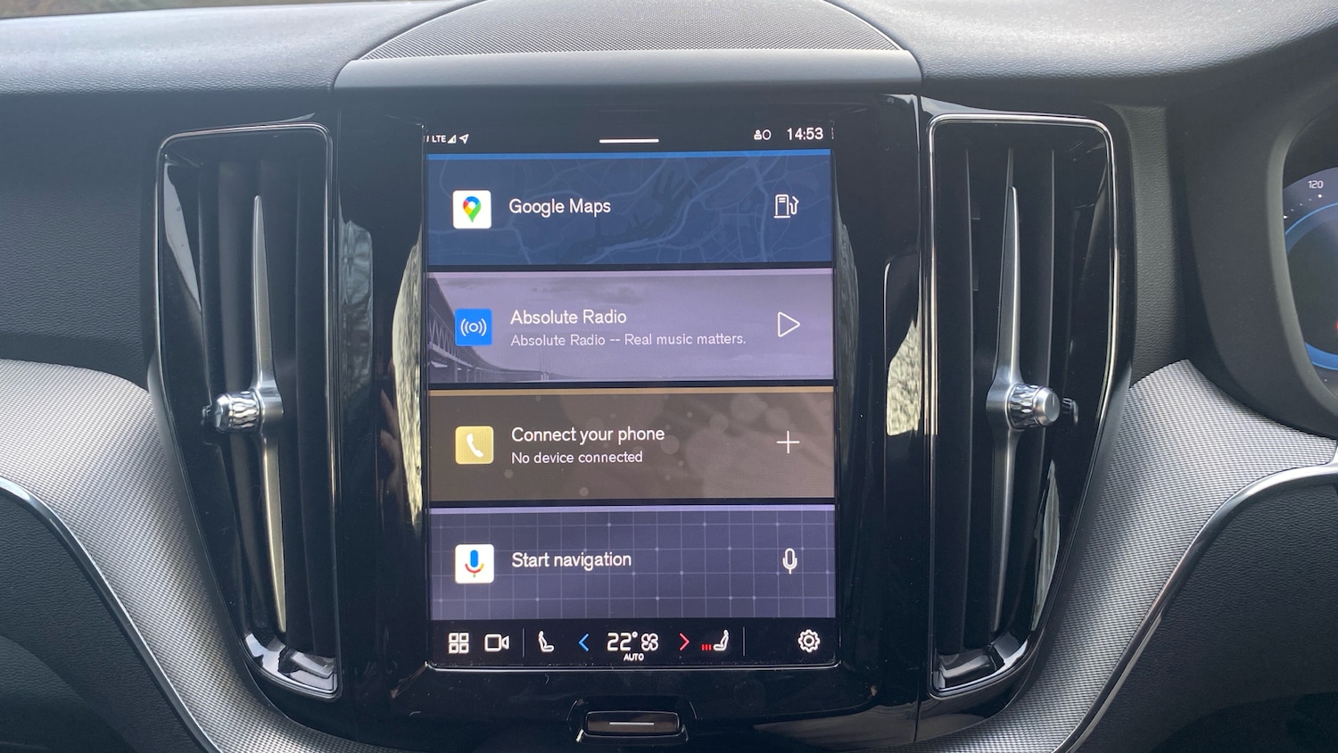 Used Volvo XC60 2024 for sale - 77450267: Photo 12