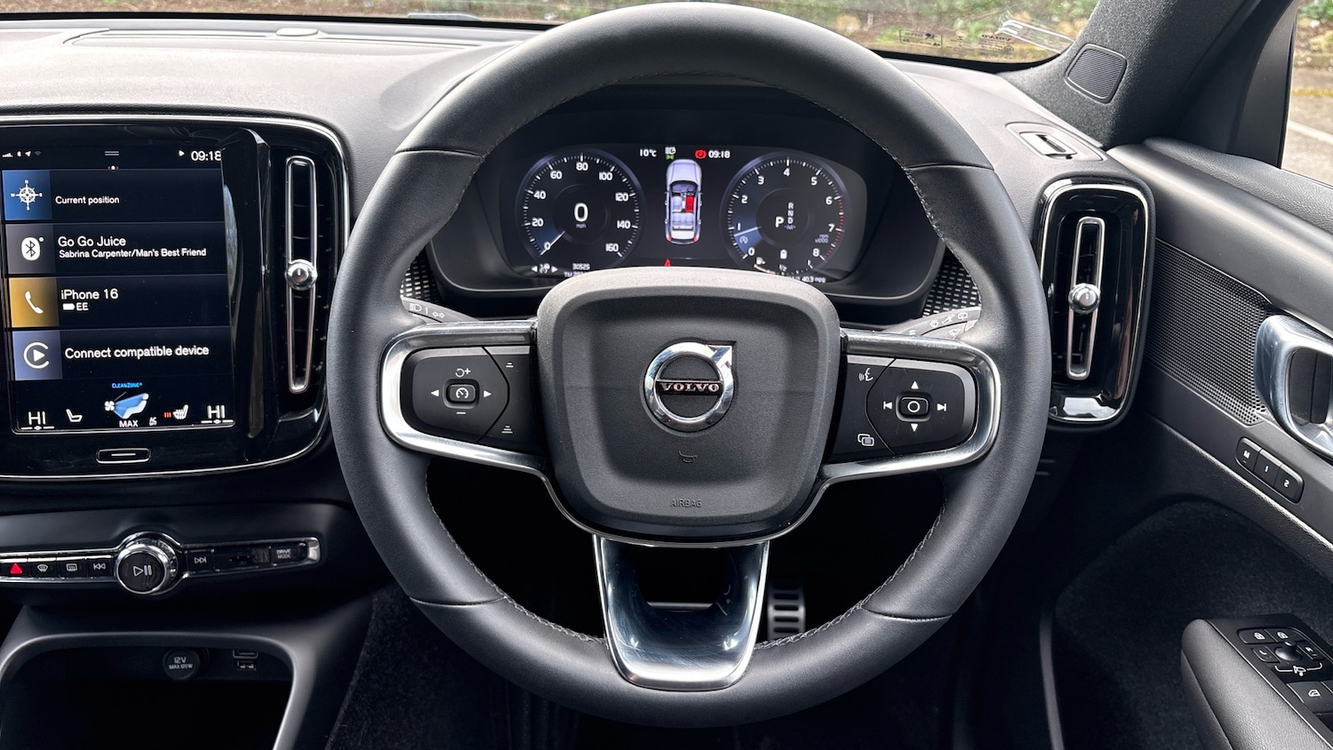 Used Volvo XC40 2022 for sale - 78084320: Photo 10