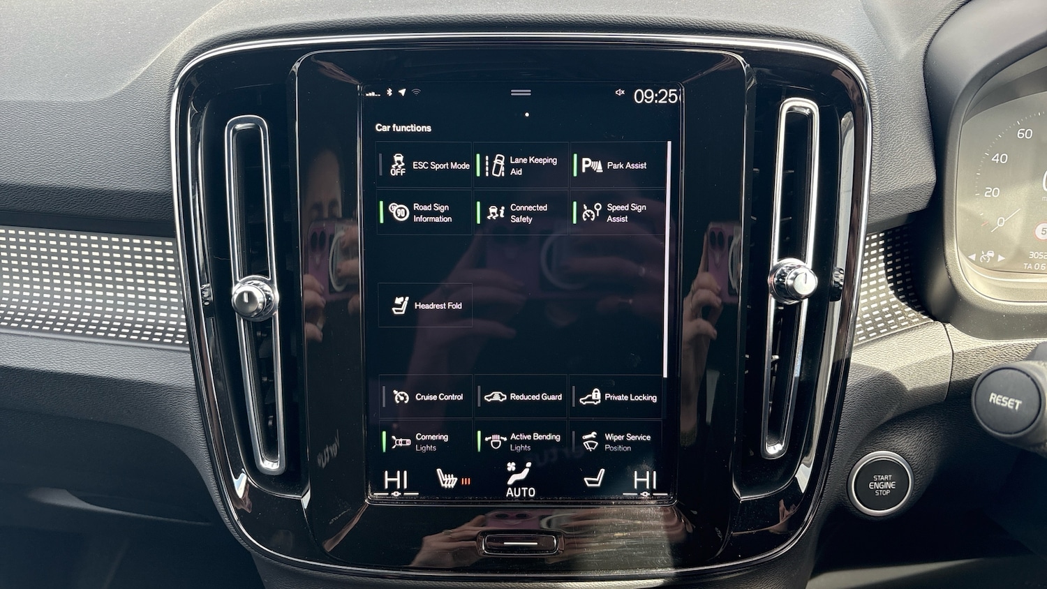 Used Volvo XC40 2022 for sale - 78084320: Photo 19