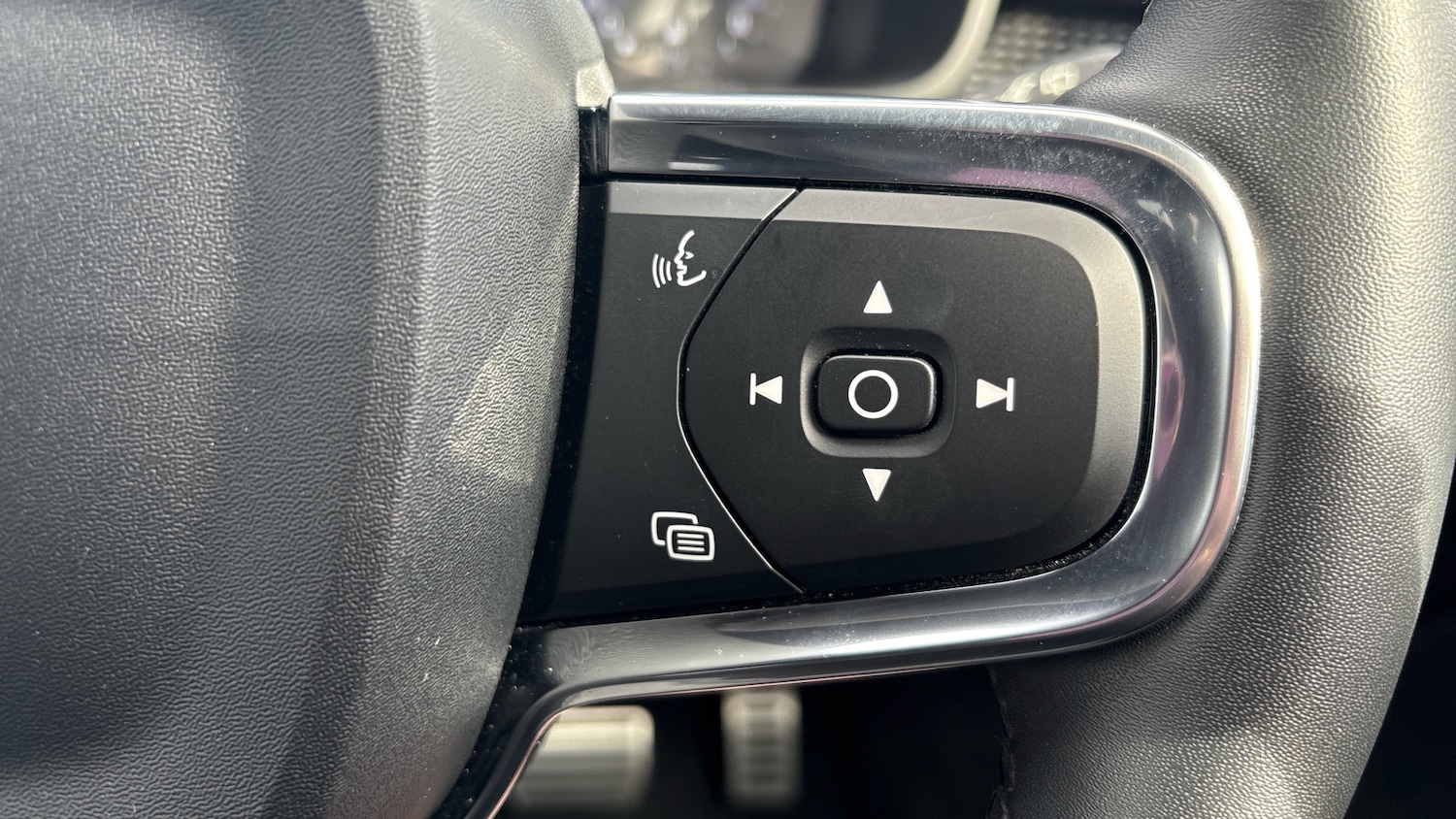 Used Volvo XC40 2022 for sale - 78084320: Photo 22