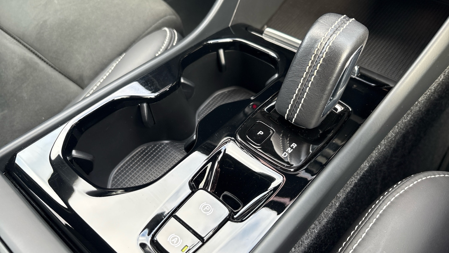 Used Volvo XC40 2022 for sale - 78084320: Photo 25