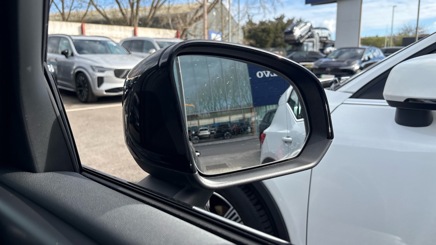 Used Volvo XC40 2022 for sale - 78084320: Photo 29