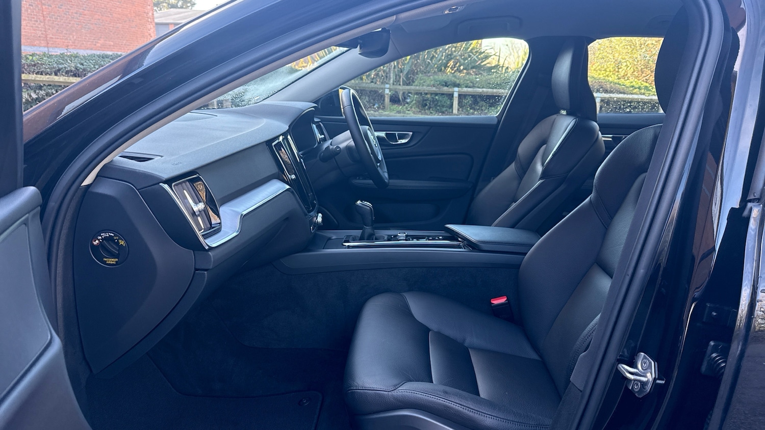 Used Volvo V60 2020 for sale - 76653227: Photo 18