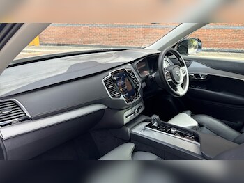 Used Volvo XC90 2024 for sale - 75465545: Photo