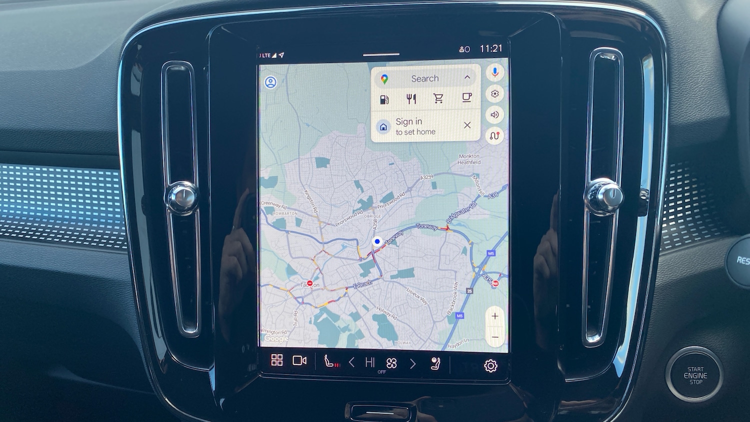 Used Volvo XC40 2025 for sale - 76653258: Photo 30