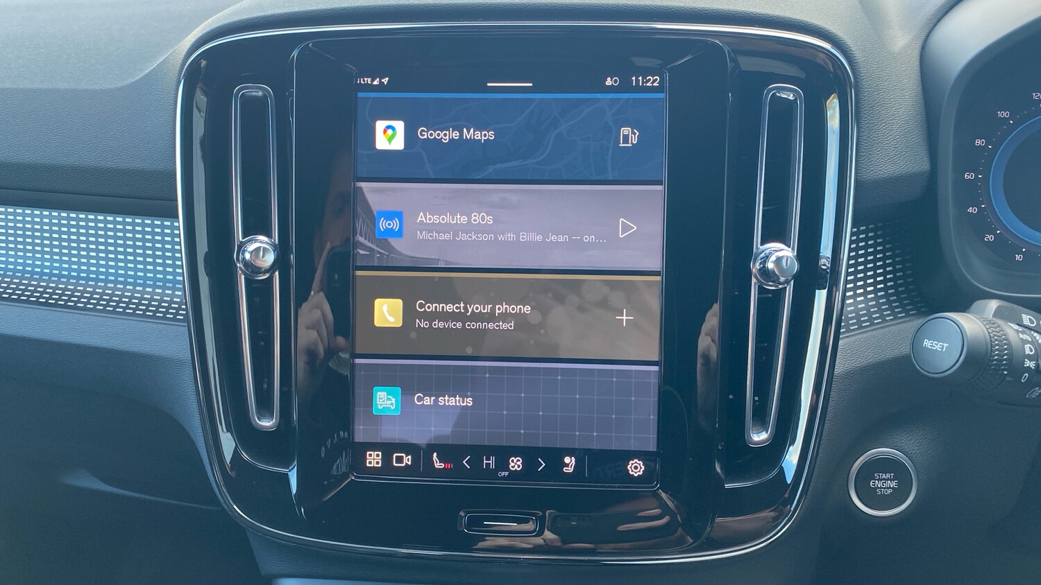 Used Volvo XC40 2025 for sale - 76653258: Photo 32