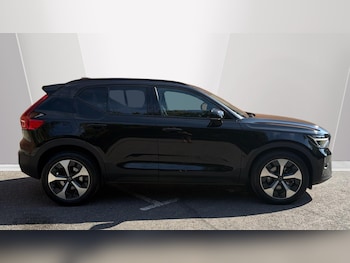 Used Volvo XC40 2023 for sale - 79596425: Photo