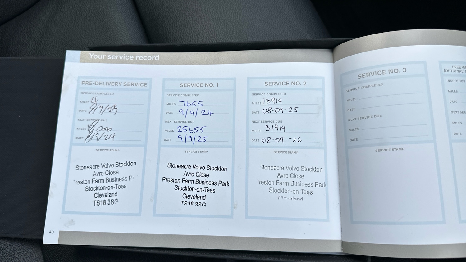 Used Volvo XC40 2023 for sale - 78080483: Photo 14