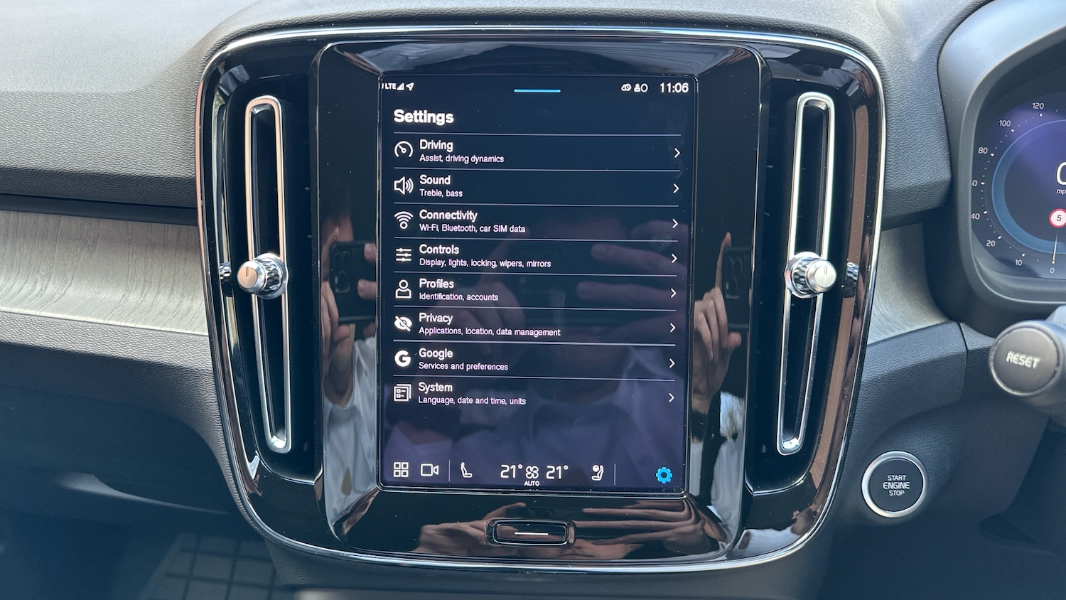 Used Volvo XC40 2023 for sale - 78080483: Photo 16