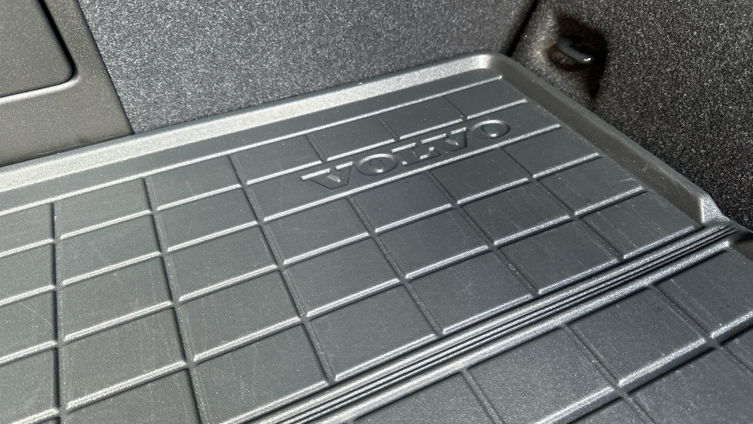 Used Volvo XC40 2023 for sale - 78080483: Photo 36