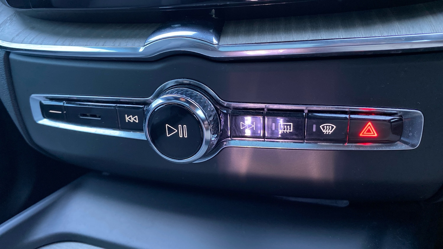 Used Volvo XC60 2023 for sale - 77435613: Photo 28