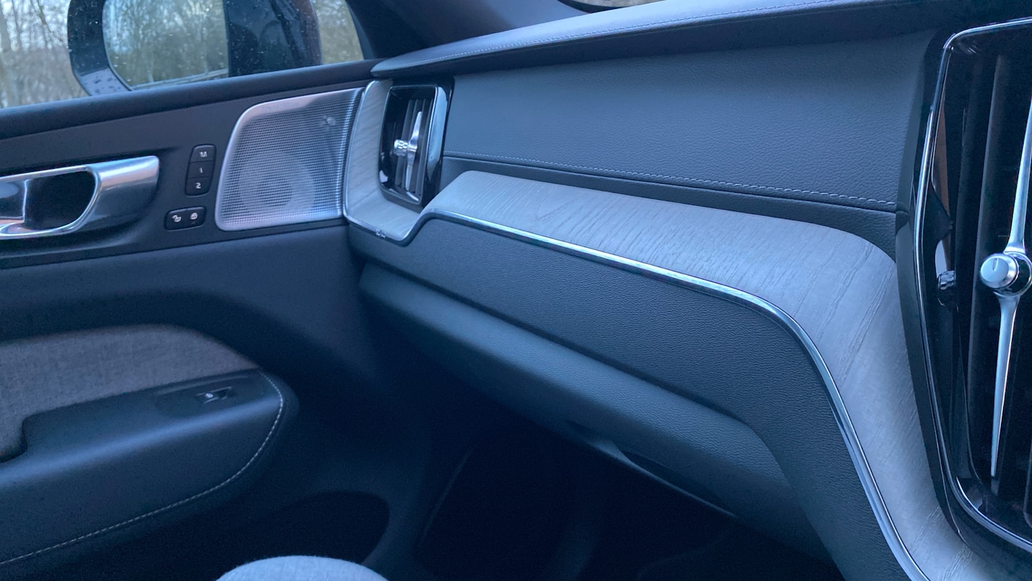 Used Volvo XC60 2023 for sale - 77435613: Photo 29