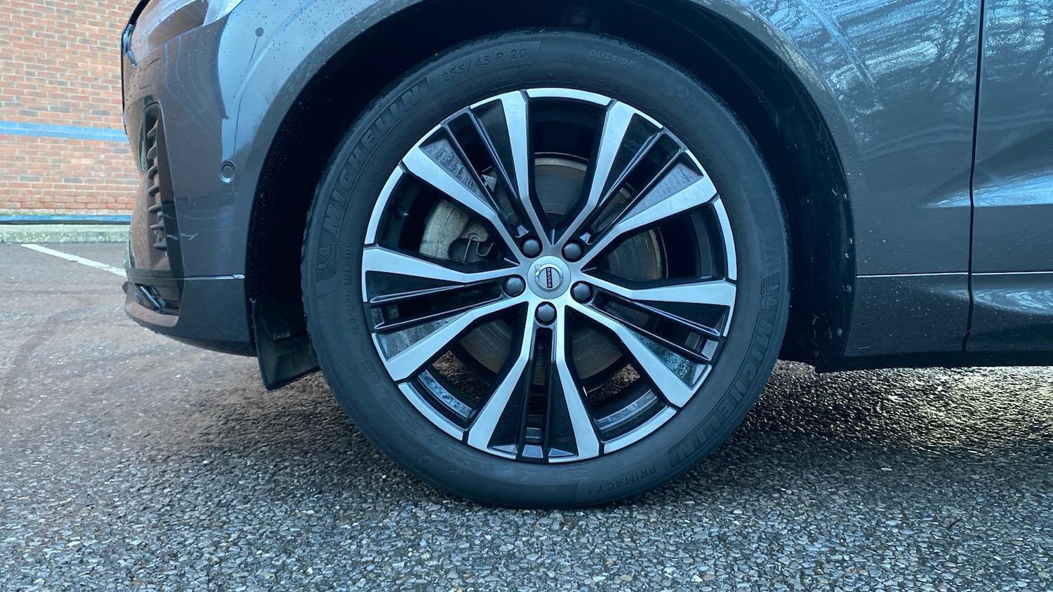 Used Volvo XC60 2023 for sale - 77435613: Photo 9