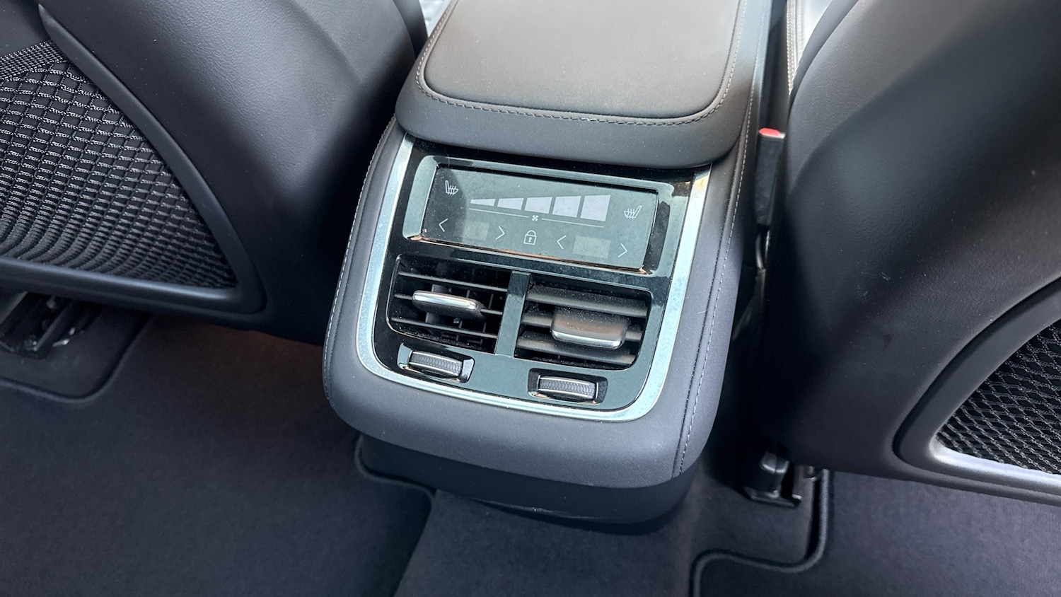 Used Volvo XC90 2025 for sale - 78199430: Photo 15