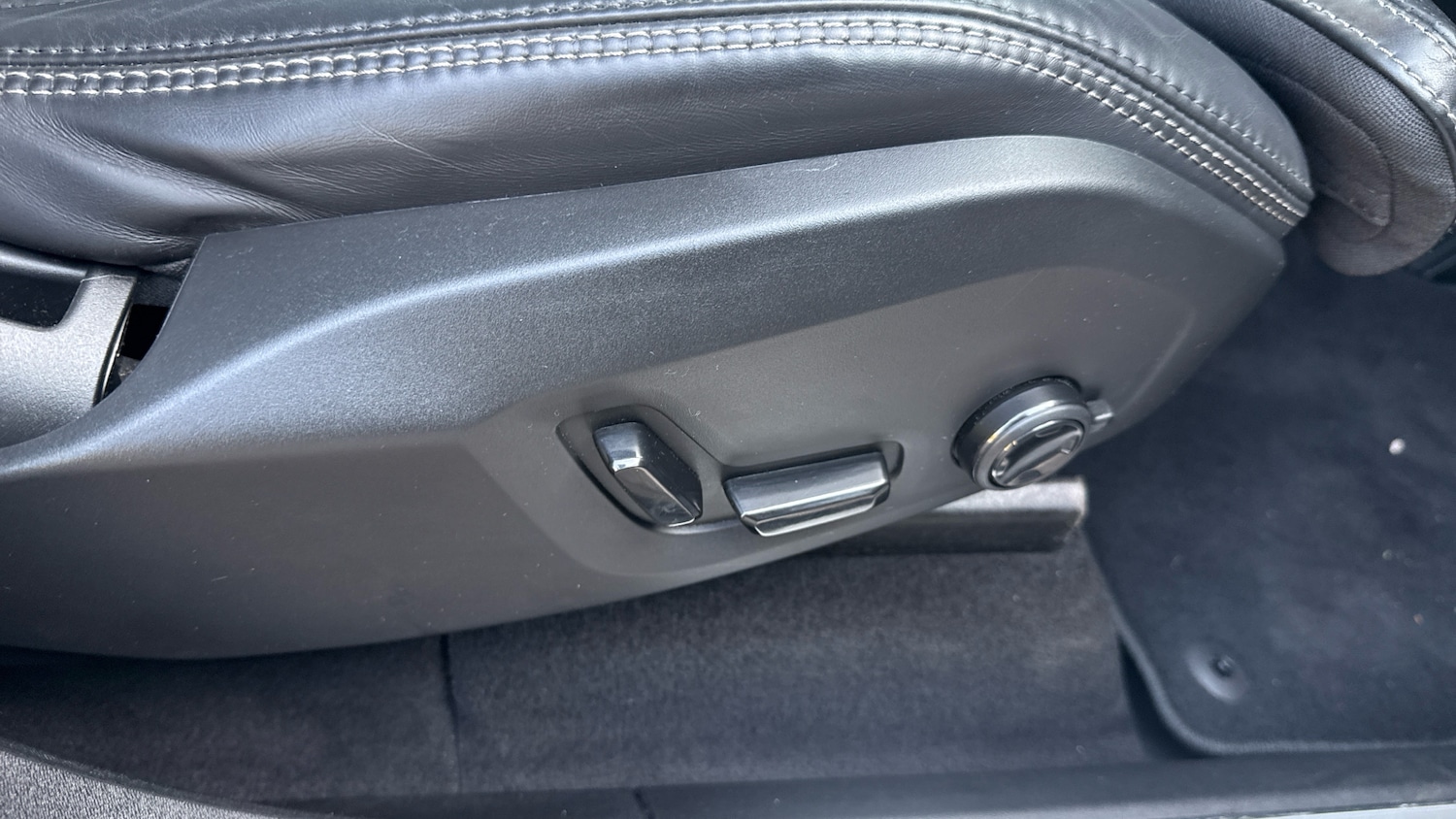 Used Volvo XC90 2025 for sale - 78199430: Photo 30