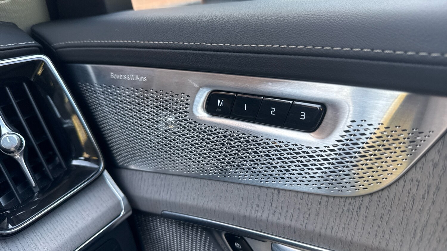 Used Volvo XC90 2025 for sale - 78199430: Photo 36