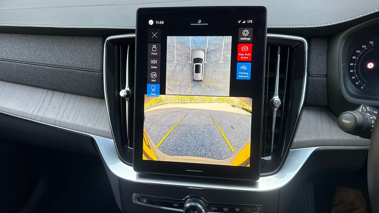 Used Volvo XC90 2025 for sale - 78199430: Photo 44