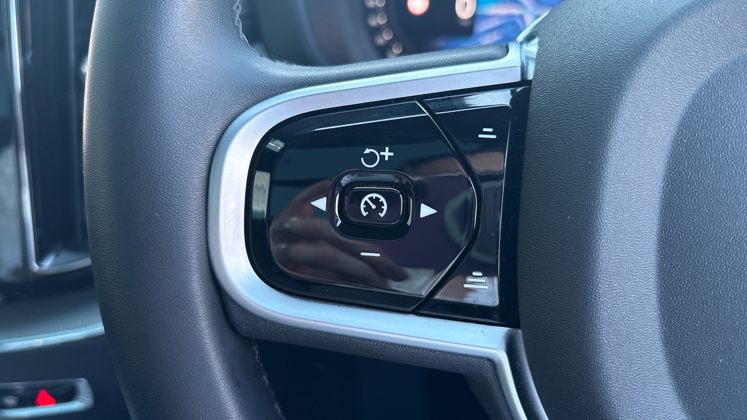 Used Volvo XC60 2025 for sale - 78004275: Photo 20