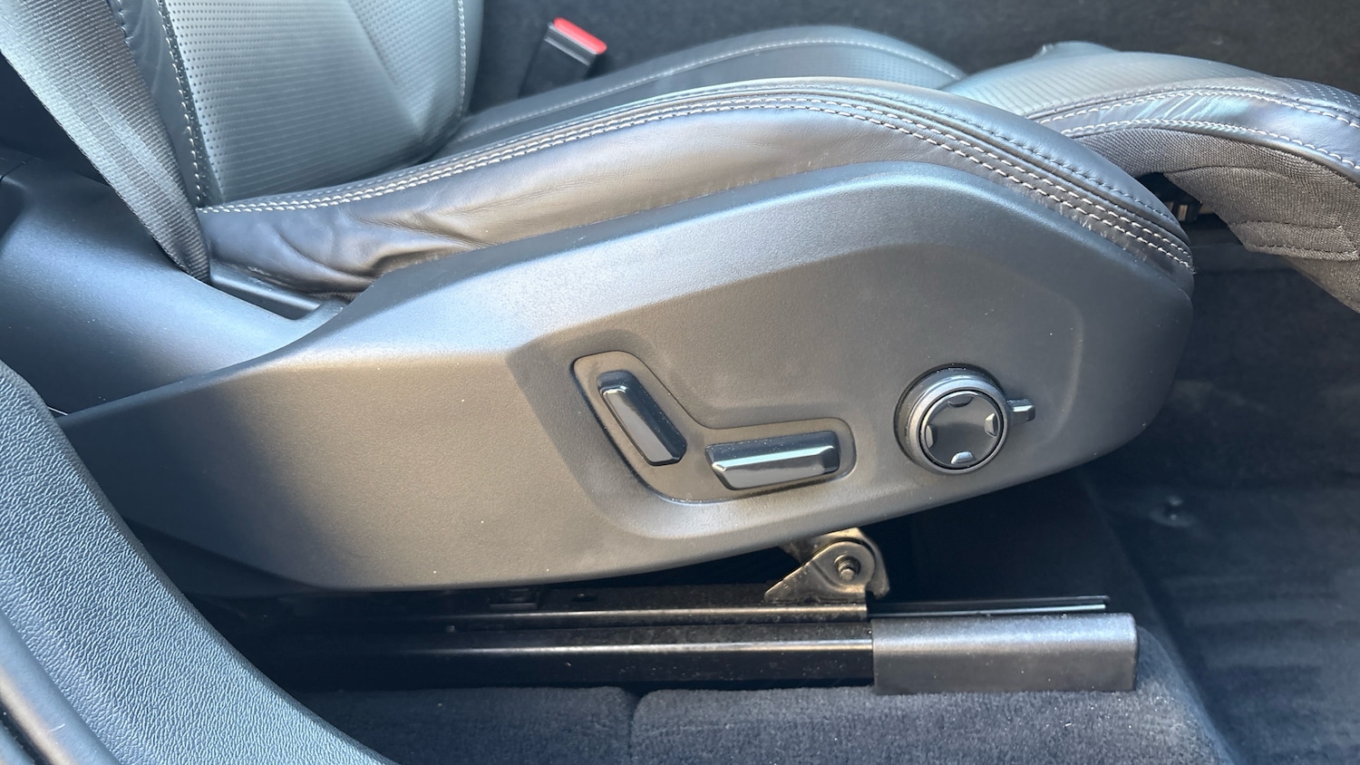 Used Volvo XC60 2025 for sale - 78004275: Photo 29