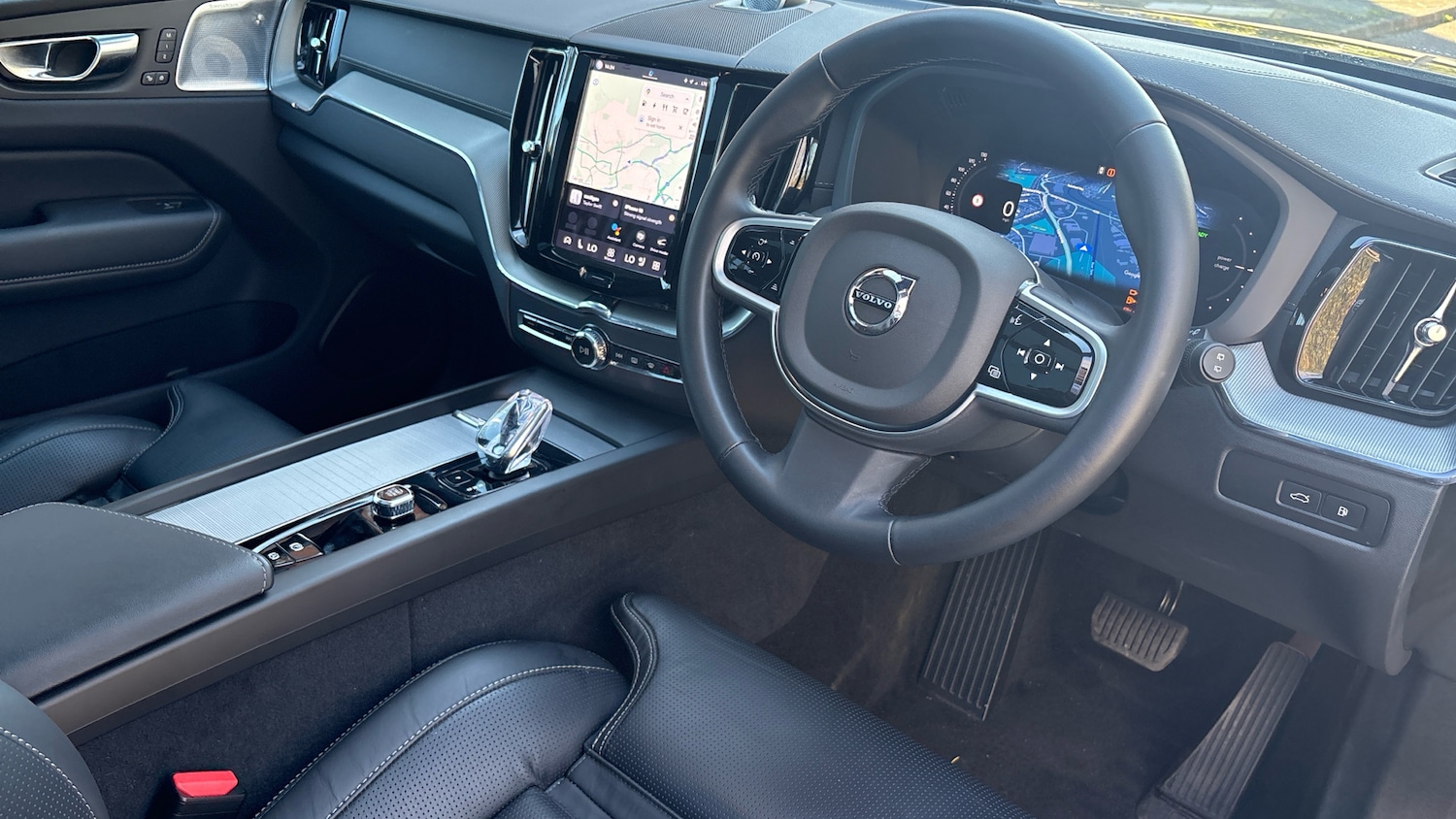 Used Volvo XC60 2025 for sale - 78004275: Photo 4