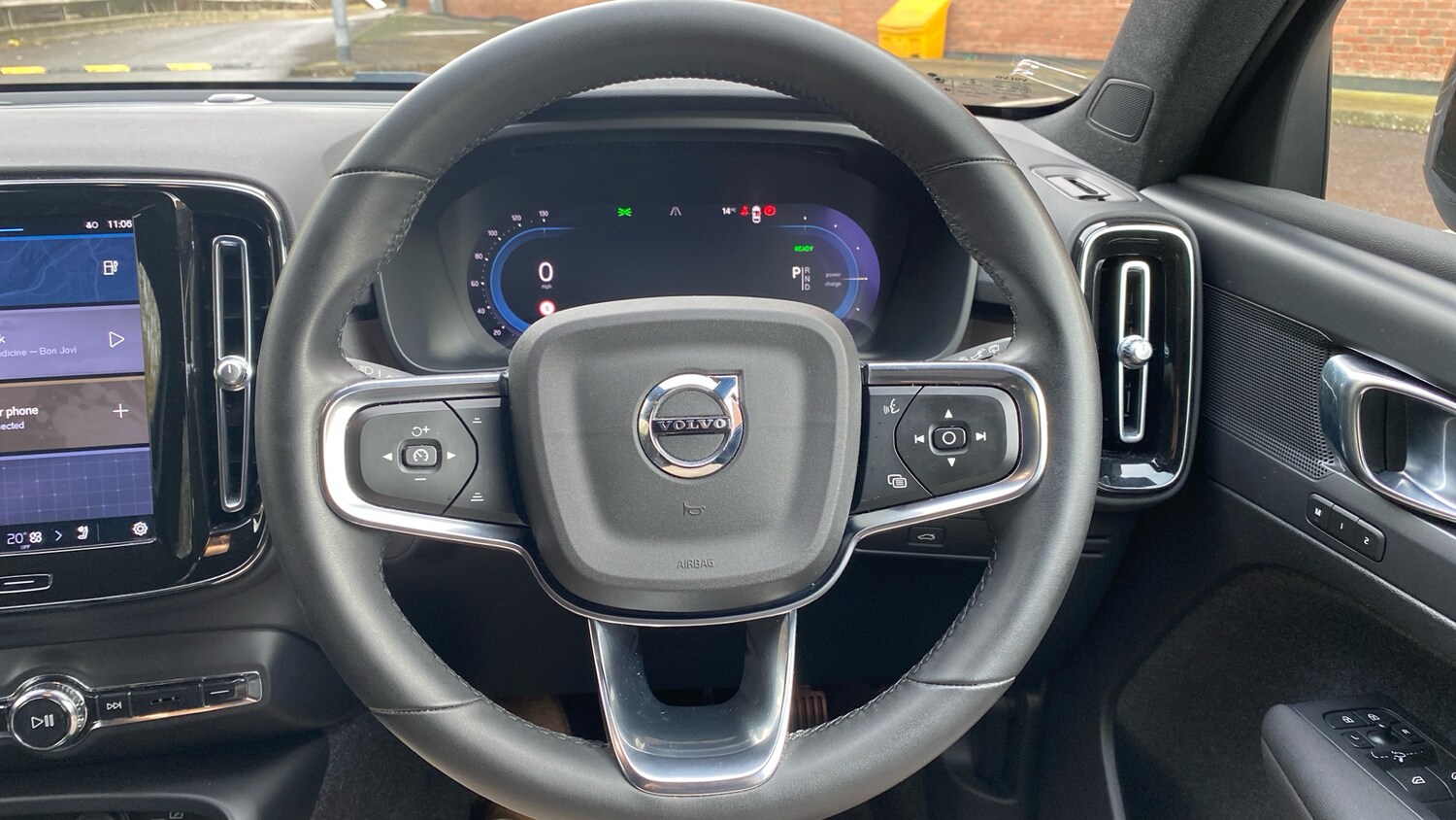 Used Volvo XC40 2022 for sale - 76653248: Photo 10