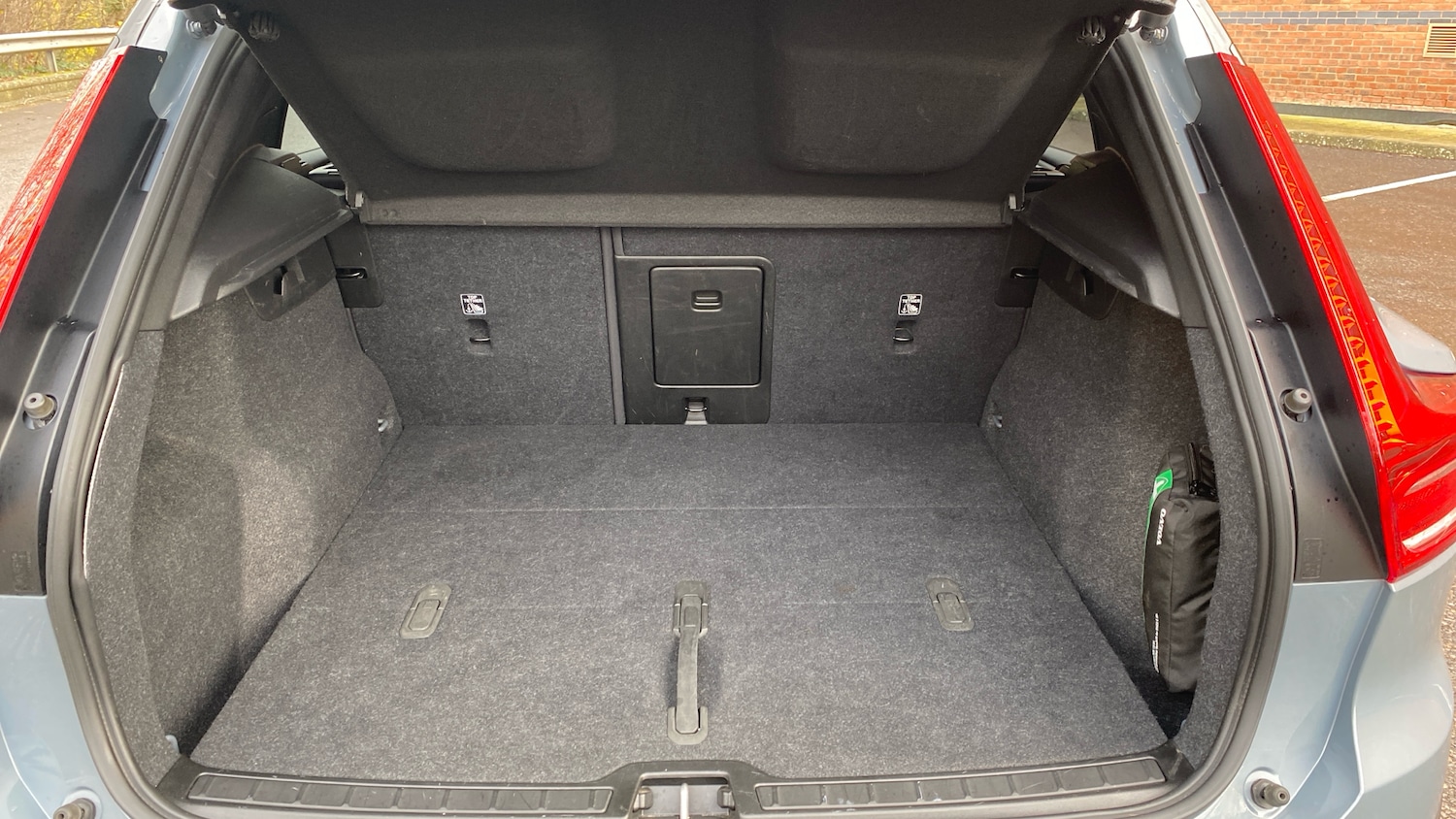 Used Volvo XC40 2022 for sale - 76653248: Photo 13