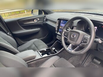 Used Volvo XC40 2022 for sale - 76653248: Photo