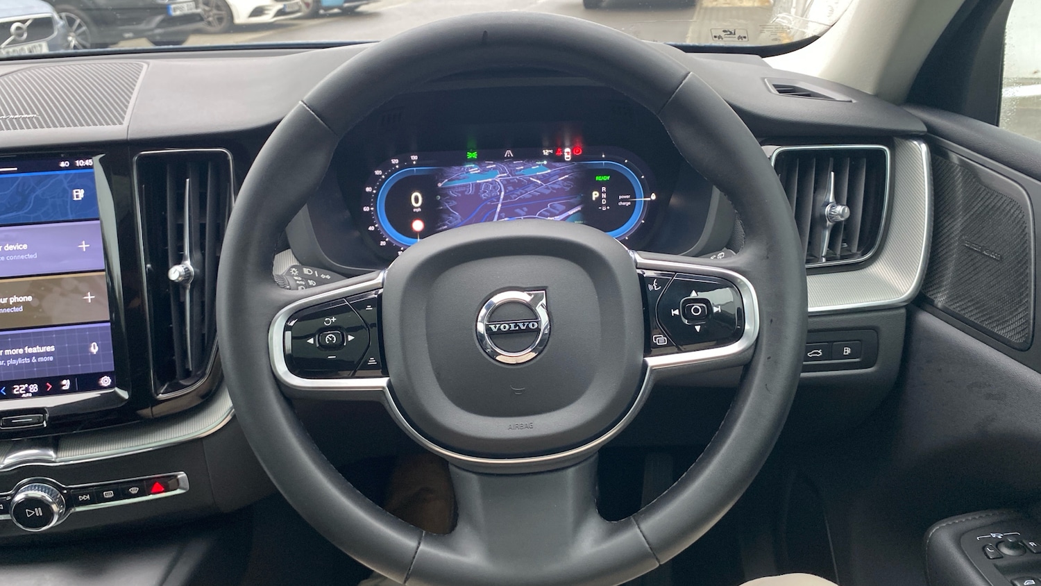 Used Volvo XC60 2023 for sale - 76653225: Photo 10