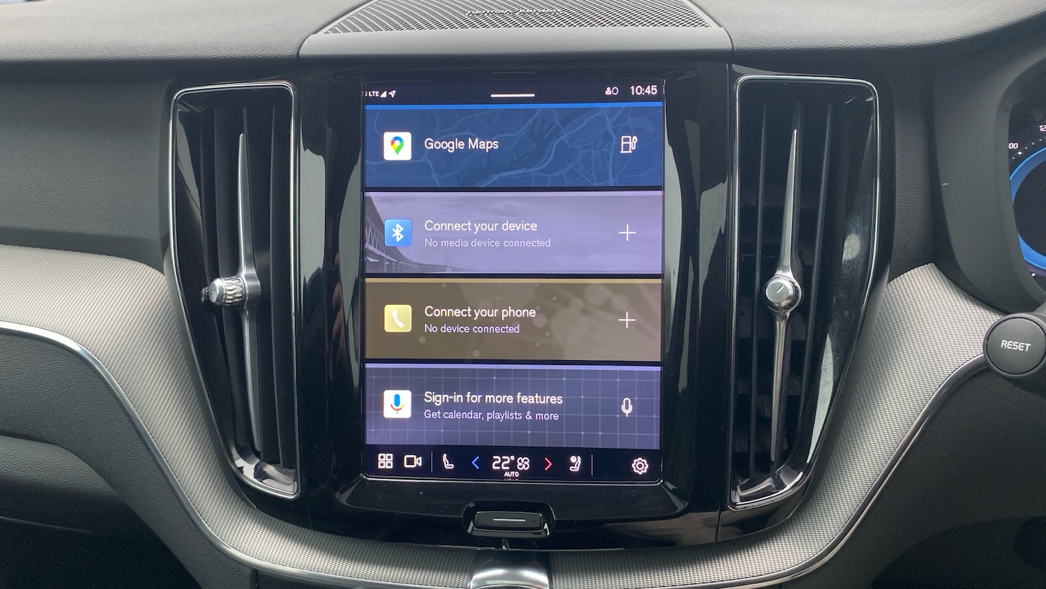 Used Volvo XC60 2023 for sale - 76653225: Photo 12