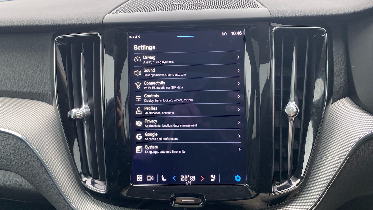 Used Volvo XC60 2023 for sale - 76653225: Photo 15