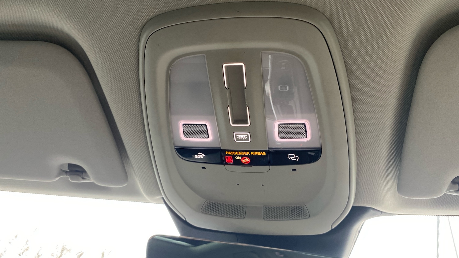 Used Volvo XC60 2023 for sale - 76653225: Photo 24