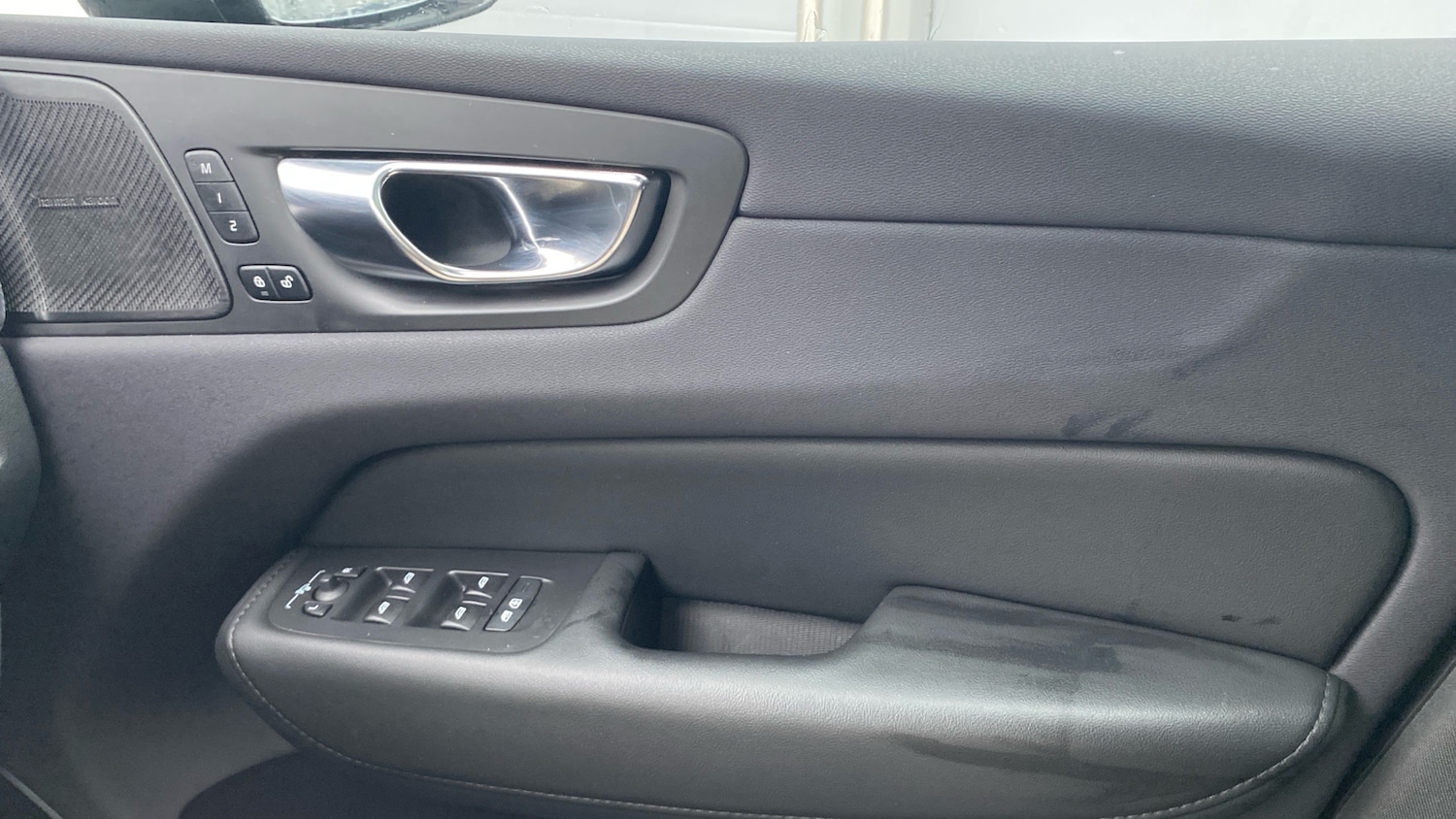 Used Volvo XC60 2023 for sale - 76653225: Photo 25