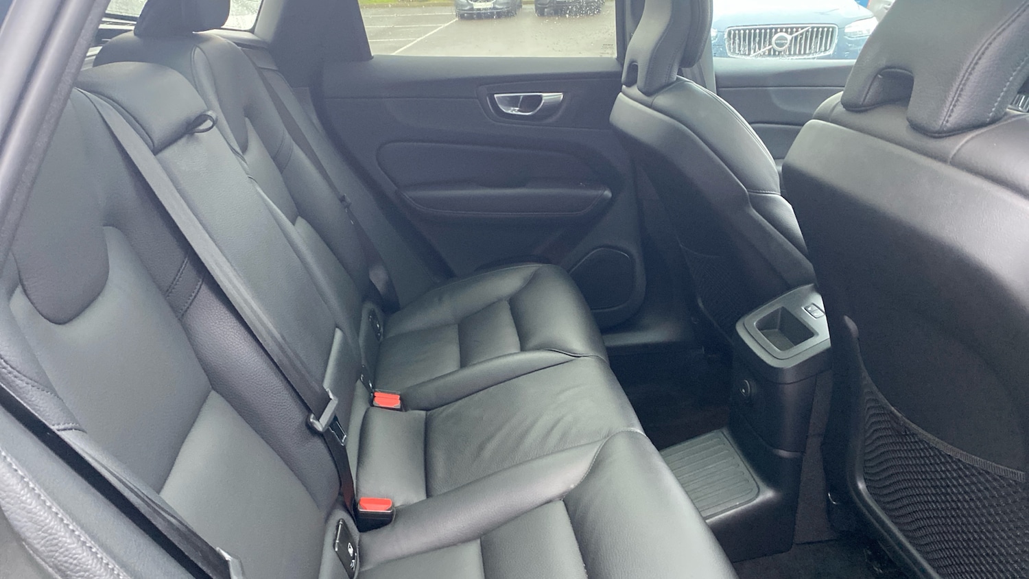 Used Volvo XC60 2023 for sale - 76653225: Photo 6